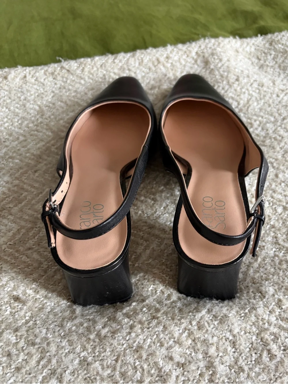 Black Leather Kitten Heels Women’s Size 10